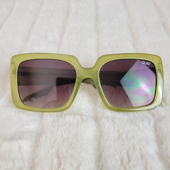 QUAY // ltd ed paris hilton premium-injection green frames brown fade lens main image 13